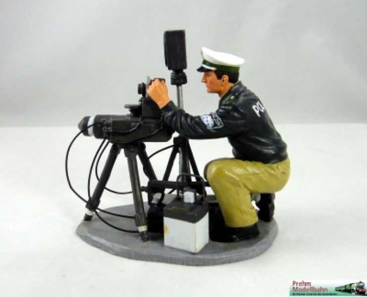 Art. Nr. 500047 - Polizist mit Radarwarngerät